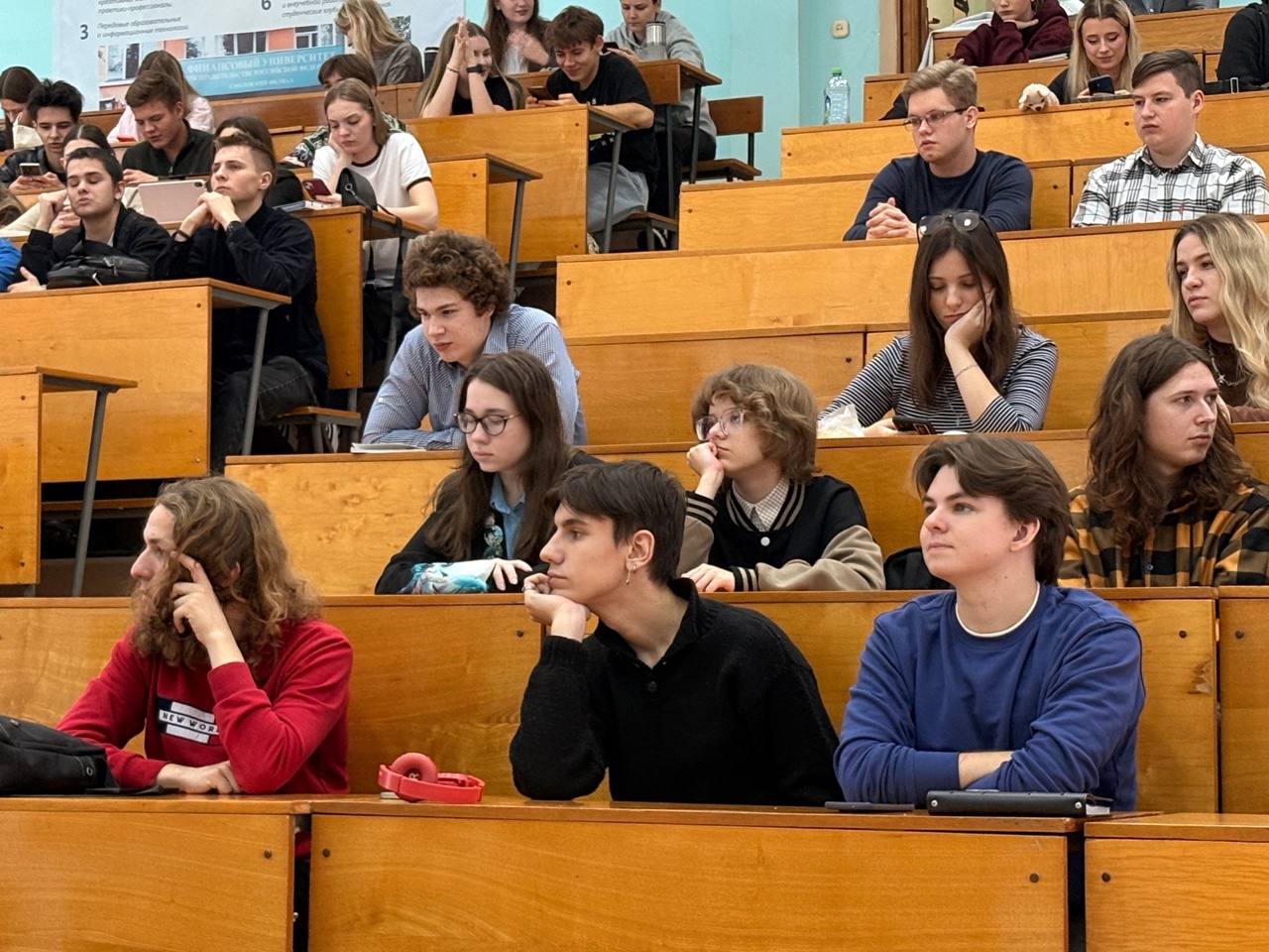 Медиа-лекция на тему: «Межнациональные и межконфессиональные отношения в России: современное состояние и пути развития».